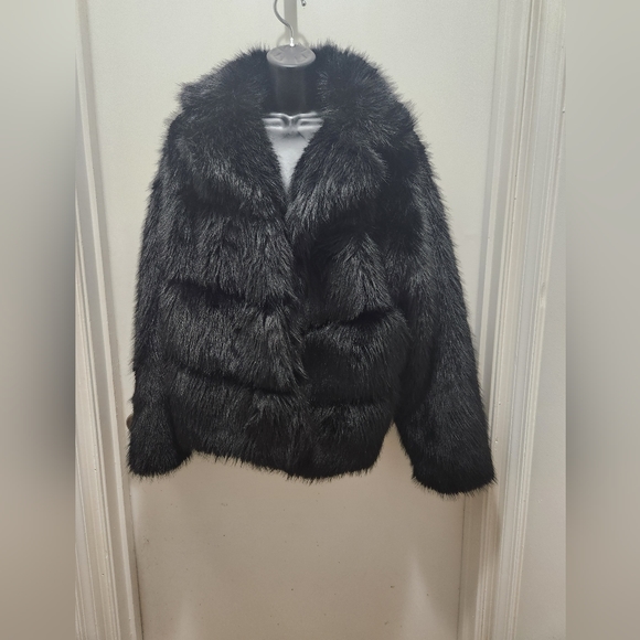 Black Faux Fur Gibson Latimer Jacket - Picture 1 of 4
